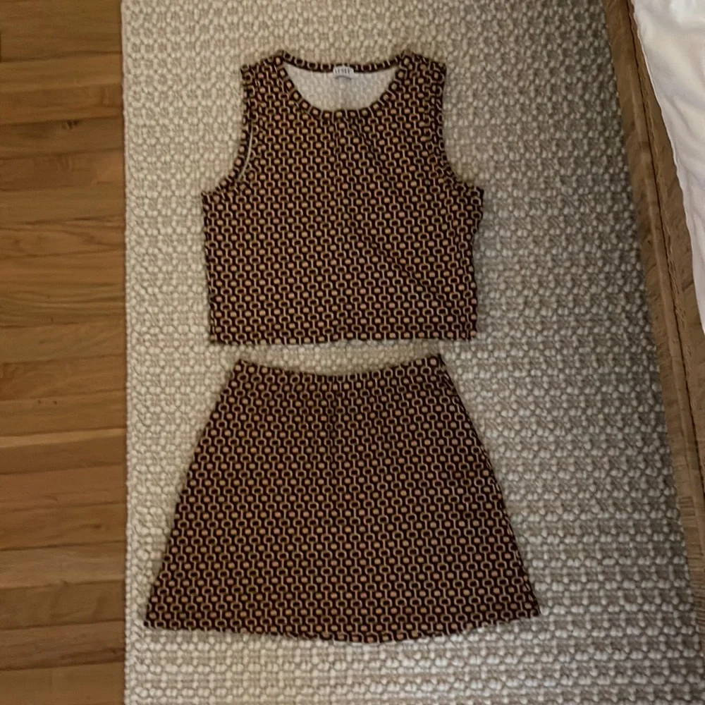 LESET Rio cropped printed stretch-jersey tank & skirt - Picture 5 of 7